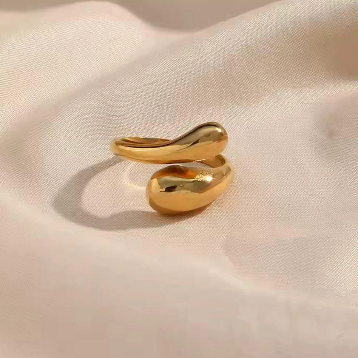 Tear Drop Ring