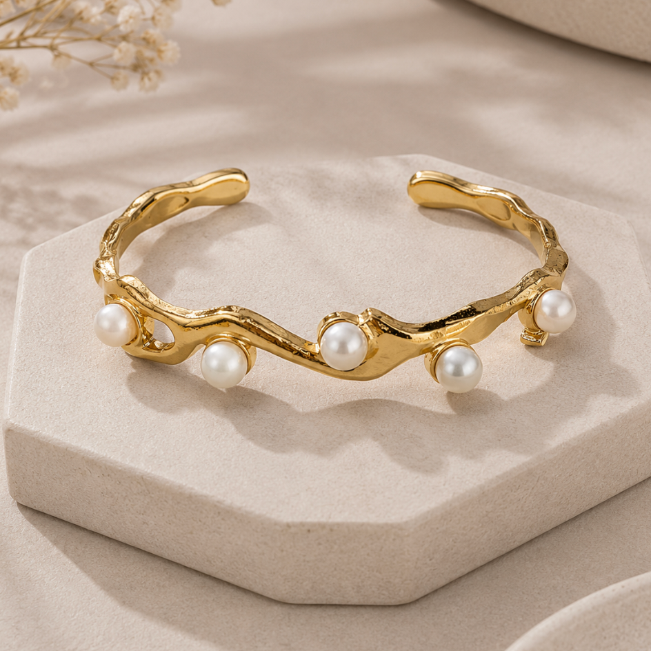Pearl Wave Bracelet
