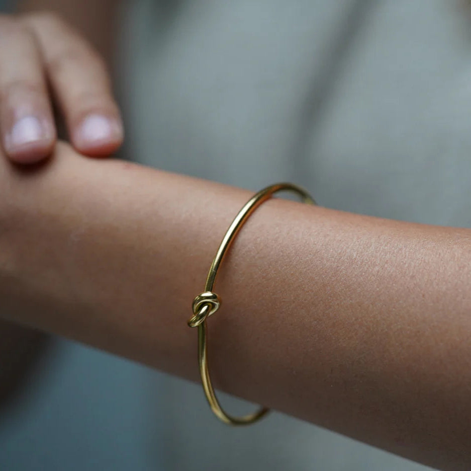 Eternal Knot Bracelet