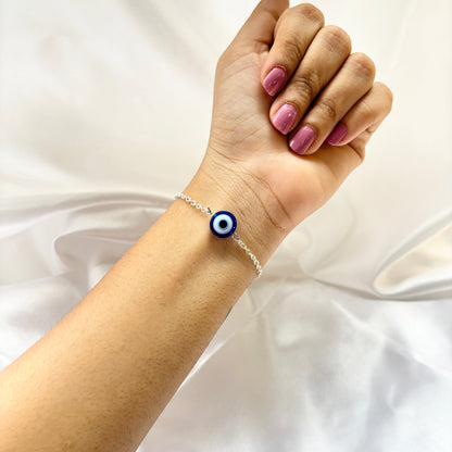 Sleek Chain Evil Eye Women's Bracelet