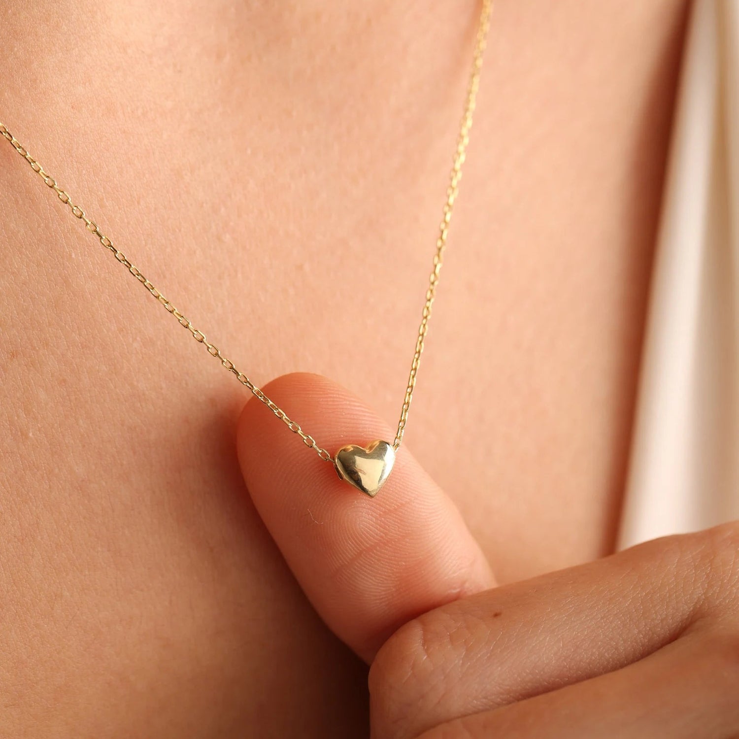 Tiny Heart Necklace