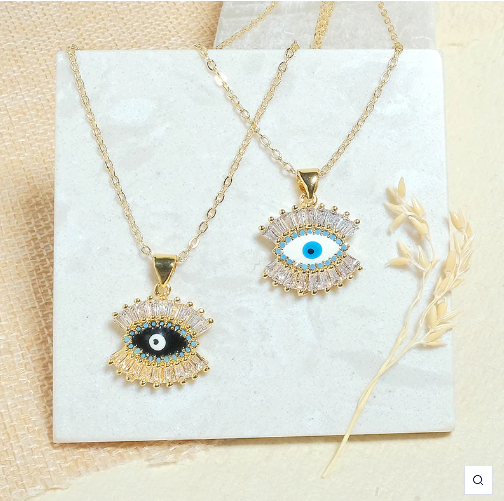 Evil Eye Gazing Necklace