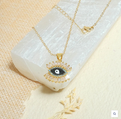 Evil Eye Gazing Necklace