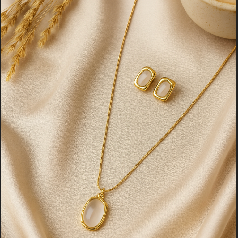 Golden Aura White Stone Set