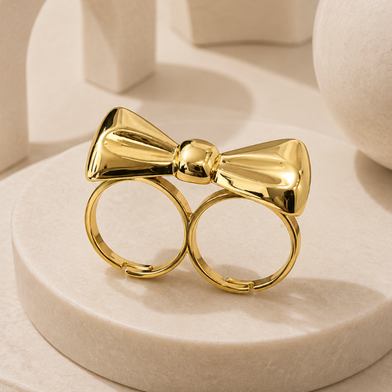 Belle Bow Ring