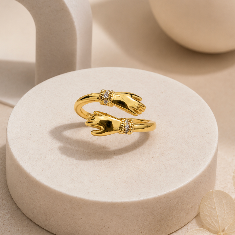 Hug Ring