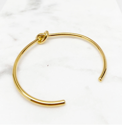 Eternal Knot Bracelet