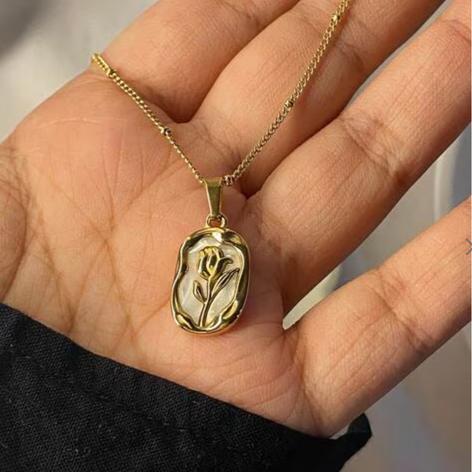 Golden Bloom Necklace