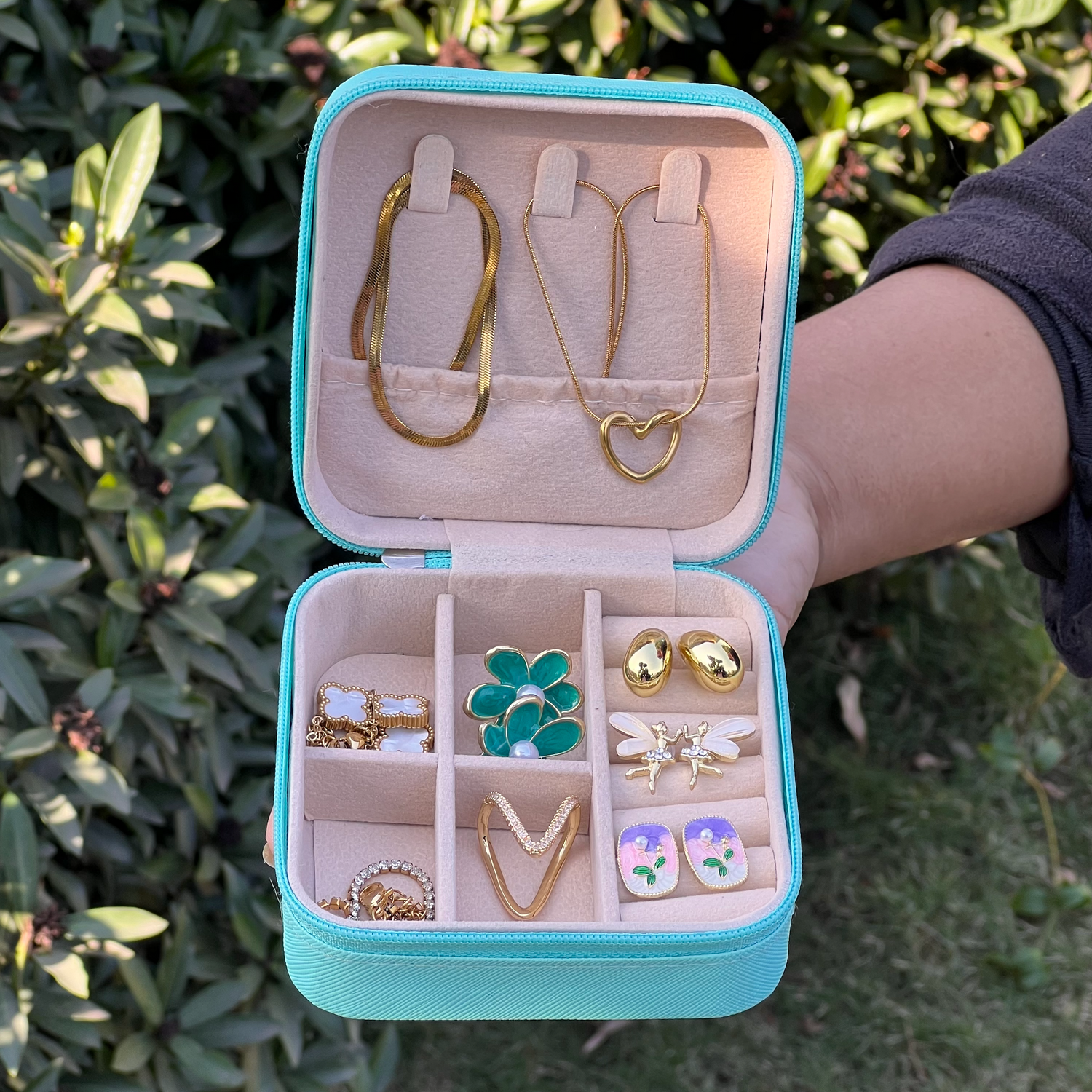 Personalised Jewellery Hamper (comes with anti-tarnish jewellery pieces)