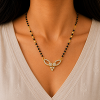 Blus Petal Mangalsutra